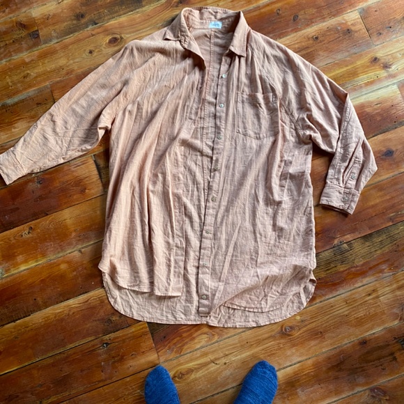Aritzia Wilfred Linen shirt - size medium - Picture 3 of 3